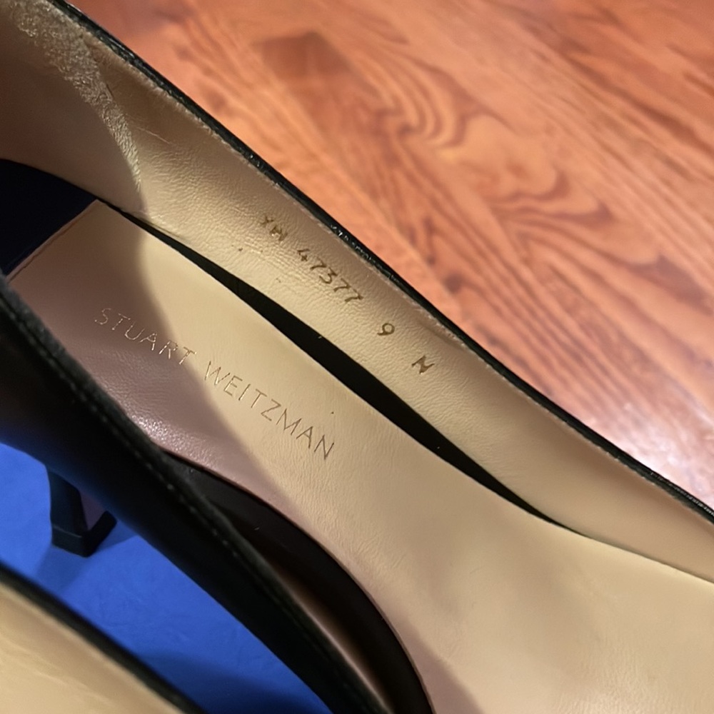 Stuart Weitzman Gold Knot Pumps - image 5